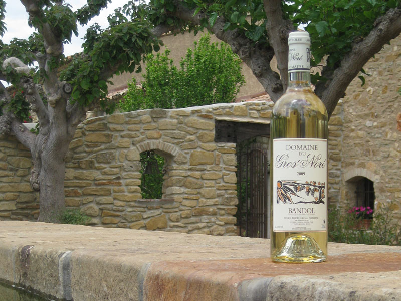 AOC BANDOL BLANC